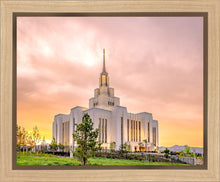 Load image into Gallery viewer, Saratoga Springs Utah Pink Glow