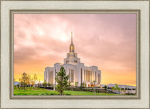 Load image into Gallery viewer, Saratoga Springs Utah Pink Glow