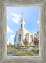 Load image into Gallery viewer, Burley Idaho Daylight