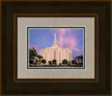 Load image into Gallery viewer, Gilbert Temple Angels Whisper