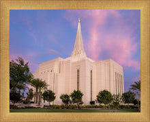 Load image into Gallery viewer, Gilbert Temple Angels Whisper