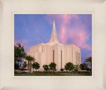 Load image into Gallery viewer, Gilbert Temple Angels Whisper