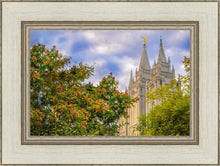 Load image into Gallery viewer, Salt Lake City Temple Autumn Leaves