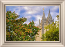 Load image into Gallery viewer, Salt Lake City Temple Autumn Leaves