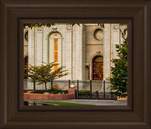Load image into Gallery viewer, Salt Lake City Temple Inner Glow