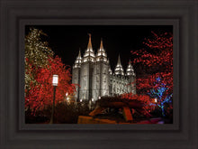 Load image into Gallery viewer, Salt Lake City Temple Lights Aglow