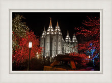 Load image into Gallery viewer, Salt Lake City Temple Lights Aglow