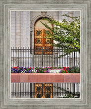 Load image into Gallery viewer, Salt Lake City Temple Doors Eternal