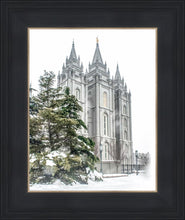 Load image into Gallery viewer, Salt Lake City Temple Evergreen Christmas