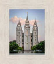 Load image into Gallery viewer, Salt Lake City Temple In All His Glory