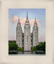 Load image into Gallery viewer, Salt Lake City Temple In All His Glory