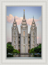 Load image into Gallery viewer, Salt Lake City Temple In All His Glory