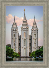 Load image into Gallery viewer, Salt Lake City Temple In All His Glory
