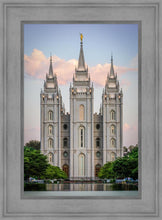 Load image into Gallery viewer, Salt Lake City Temple In All His Glory