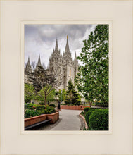 Load image into Gallery viewer, Salt Lake City Temple Pathway To Glory