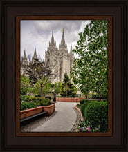 Load image into Gallery viewer, Salt Lake City Temple Pathway To Glory