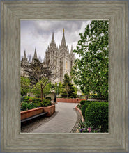 Load image into Gallery viewer, Salt Lake City Temple Pathway To Glory