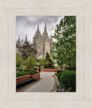 Load image into Gallery viewer, Salt Lake City Temple Pathway To Glory