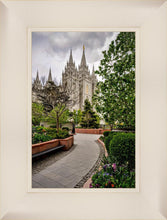 Load image into Gallery viewer, Salt Lake City Temple Pathway To Glory