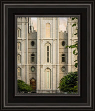 Load image into Gallery viewer, Salt Lake City Temple The Morning Breaks