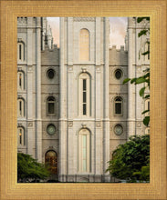 Load image into Gallery viewer, Salt Lake City Temple The Morning Breaks