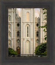 Load image into Gallery viewer, Salt Lake City Temple The Morning Breaks