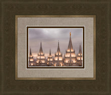 Load image into Gallery viewer, Salt Lake City Temple Rising Ramparts