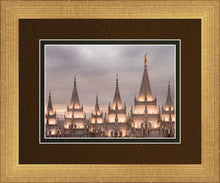 Load image into Gallery viewer, Salt Lake City Temple Rising Ramparts