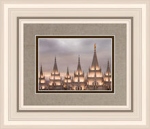 Load image into Gallery viewer, Salt Lake City Temple Rising Ramparts