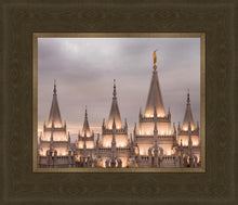 Load image into Gallery viewer, Salt Lake City Temple Rising Ramparts