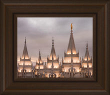 Load image into Gallery viewer, Salt Lake City Temple Rising Ramparts