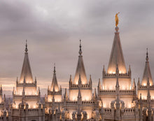 Load image into Gallery viewer, Salt Lake City Temple Rising Ramparts