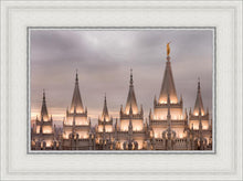 Load image into Gallery viewer, Salt Lake City Temple Rising Ramparts