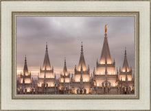 Load image into Gallery viewer, Salt Lake City Temple Rising Ramparts