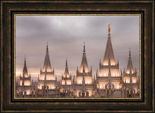 Load image into Gallery viewer, Salt Lake City Temple Rising Ramparts