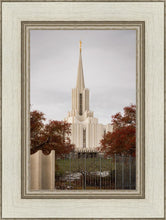 Load image into Gallery viewer, Jordan River Crimson & Wool