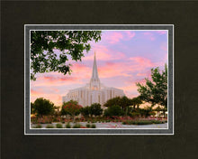 Load image into Gallery viewer, Gilbert Temple Come Seeking Peace