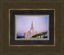 Load image into Gallery viewer, Gilbert Temple The Light Draweth Us To Him