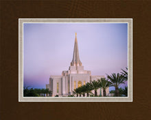 Load image into Gallery viewer, Gilbert Temple The Light Draweth Us To Him