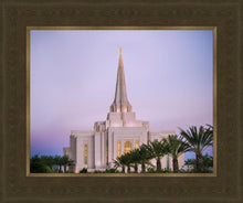 Load image into Gallery viewer, Gilbert Temple The Light Draweth Us To Him