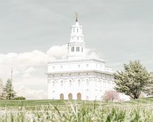 Load image into Gallery viewer, Sweet is The Work Nauvoo Illinois Temple