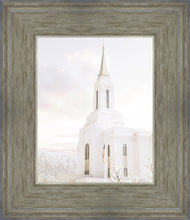 Load image into Gallery viewer, Lindon Utah Close To Him
