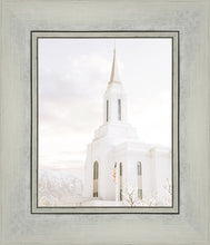Load image into Gallery viewer, Lindon Utah Close To Him