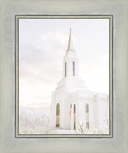 Load image into Gallery viewer, Lindon Utah Close To Him
