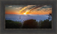 Load image into Gallery viewer, Oakland 01