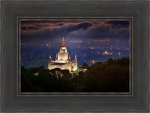Load image into Gallery viewer, Oakland 12