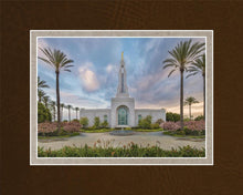 Load image into Gallery viewer, Redlands Temple 17
