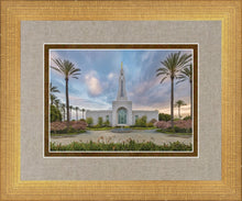 Load image into Gallery viewer, Redlands Temple 17
