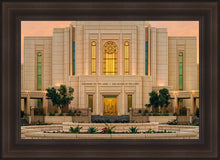 Load image into Gallery viewer, Gilbert Detail