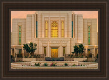 Load image into Gallery viewer, Gilbert Detail